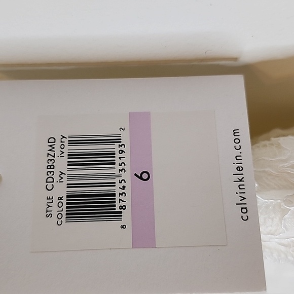 NEW Calvin Klein Ivory Lace Overlay Double Lining Dress Celeb Style Luxury Chic - Picture 3 of 16